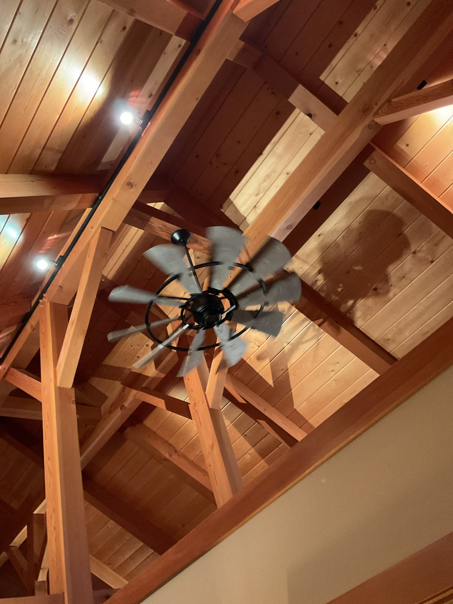 Fast, Professional Service for High-Ceiling Smoke Detector Issue in Viola, Idaho